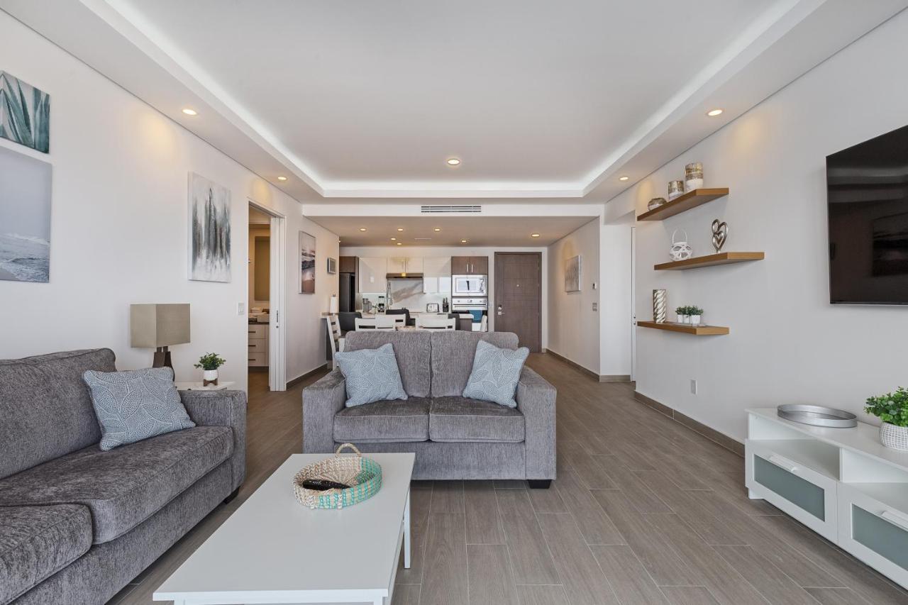 Brand New Contemporary 2 Bd Oceanfront Condo At Encantame Towers Verano E302 Playa Encanto Екстериор снимка