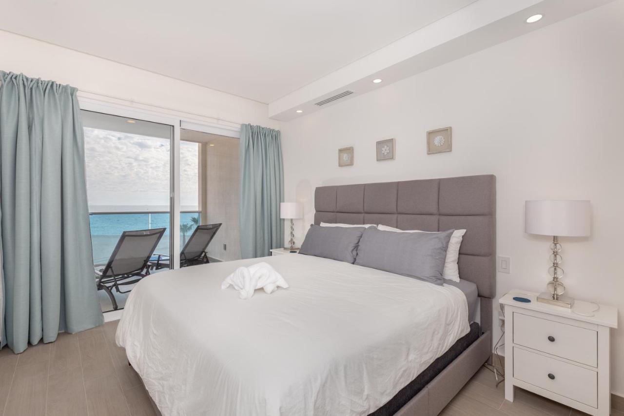 Brand New Contemporary 2 Bd Oceanfront Condo At Encantame Towers Verano E302 Playa Encanto Екстериор снимка